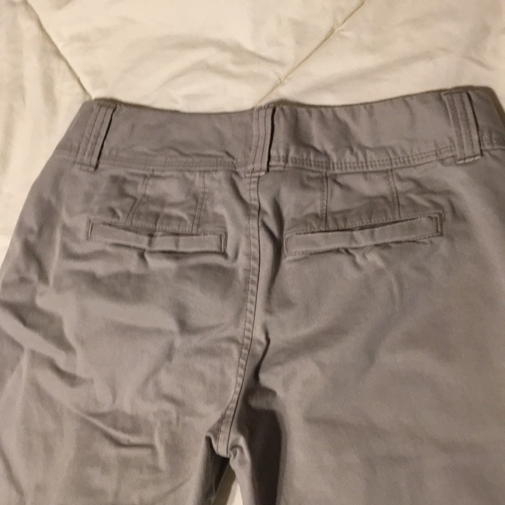 Capris - Picture 4 of 4